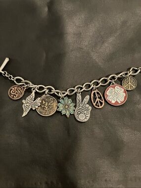 Lucky Brand “Peace” ✌️Boho Charm Bracelet with Peace & Flower Charms